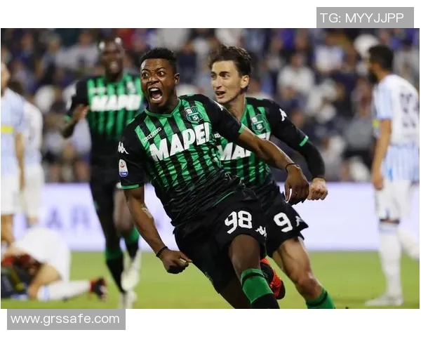 佛罗伦萨队与罗马的激烈对决揭示意甲争冠新局势